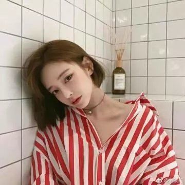 夫妇以上，恋人未满